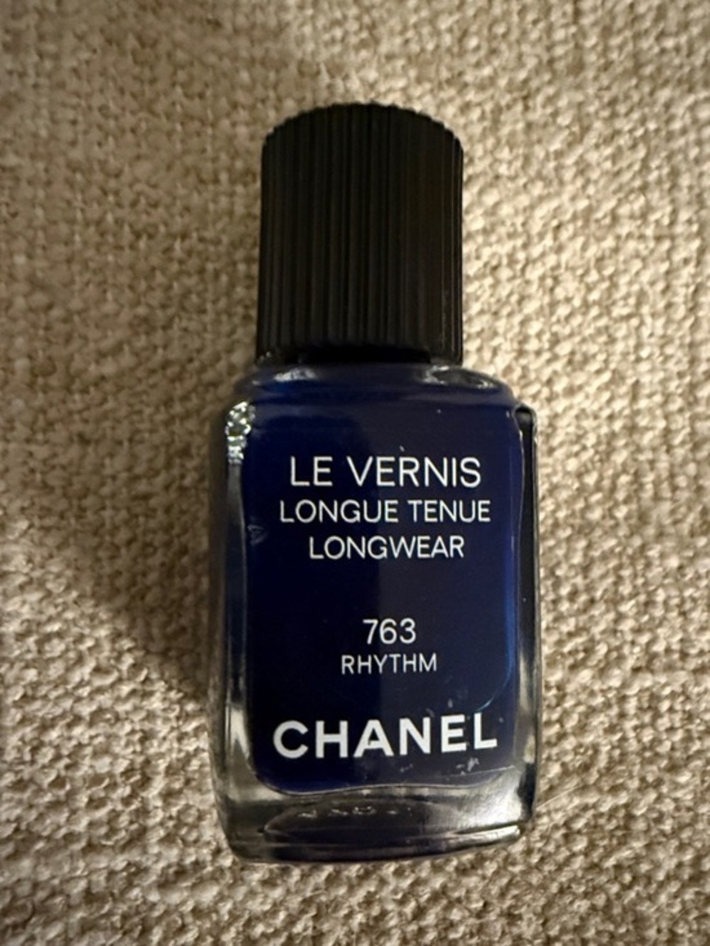 CHANEL Le Vernis Longwear Nail Polish 763 Rhythm - Navy Blue